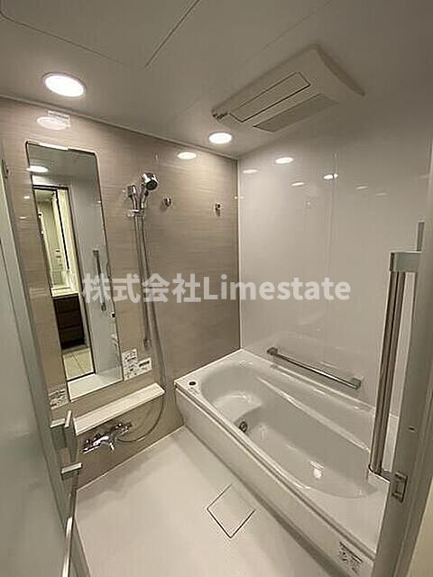 バス・シャワールーム　別部屋参考写真