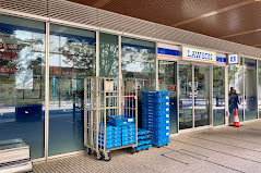 コンビニ　ローソン 武蔵小山駅前店（コンビニ）まで66m