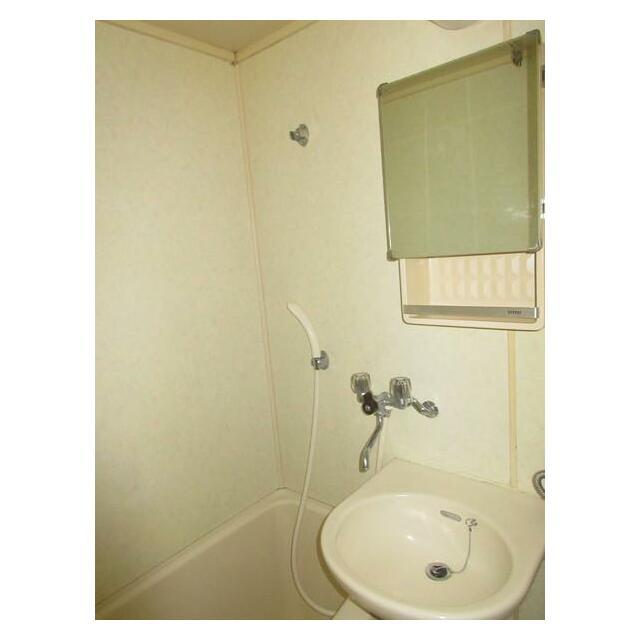 バス・シャワールーム　別部屋参考写真