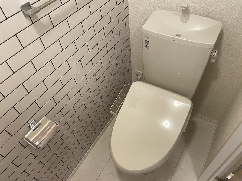 遠州鉄道 遠州病院駅 徒歩9分 3階建 築6年のトイレ写真