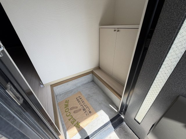 玄関　落ち着いた玄関です