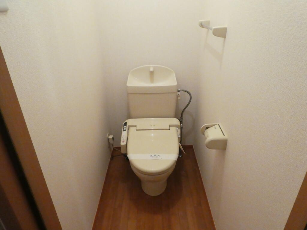 クレセントオサダ Aのトイレ写真