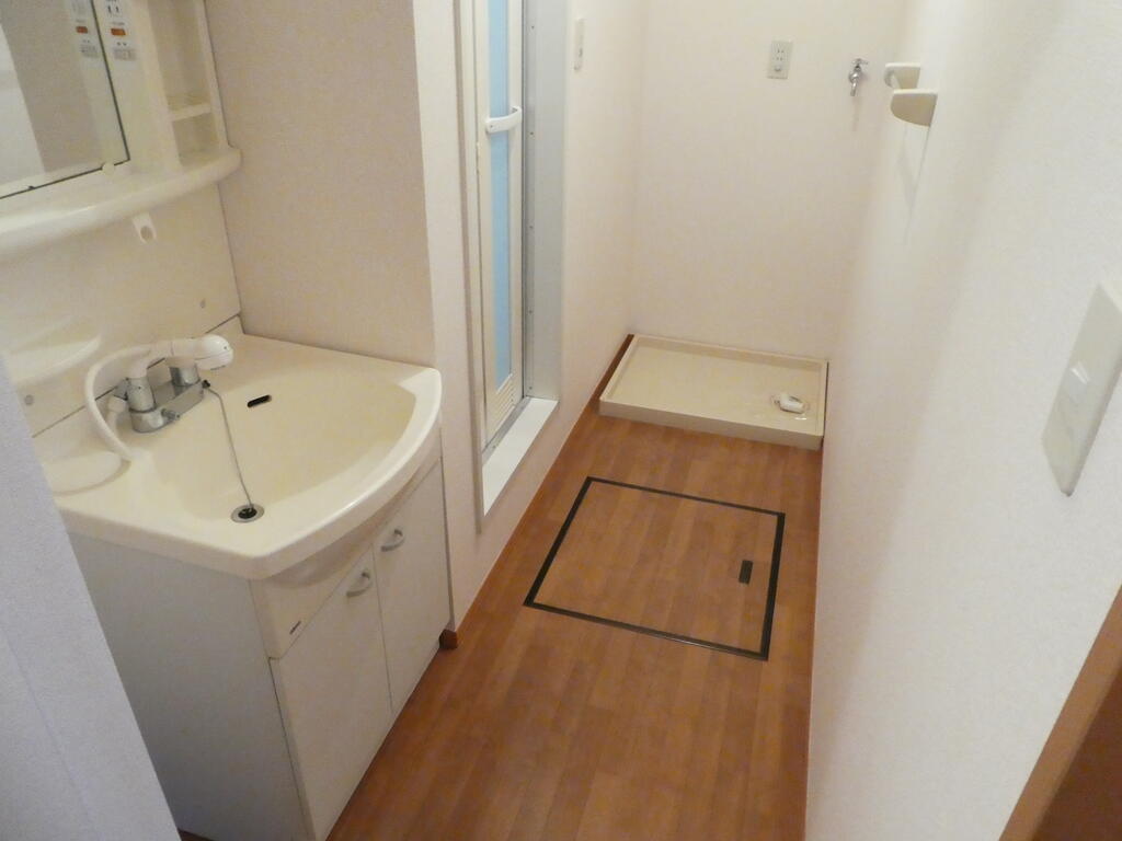 クレセントオサダ Aの内装写真