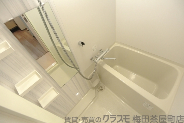 ララプレイス大手通LDの風呂写真