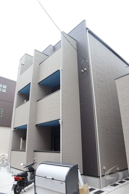 京阪本線 森小路駅 徒歩2分 3階建 築8年の外観写真