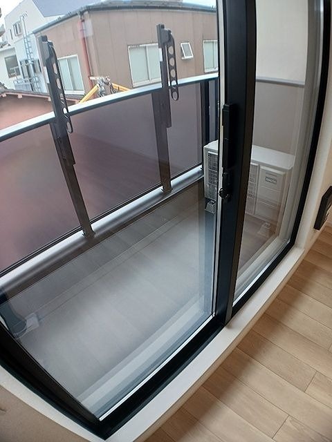 バルコニー　南側のバルコニーです☆