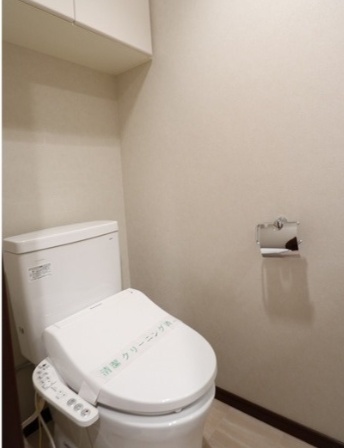 ファミール新宿グランスイートタワーのトイレ写真