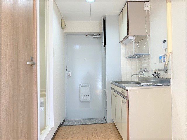玄関　参考写真。
