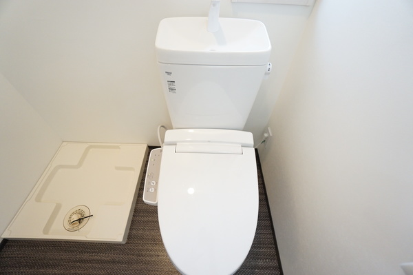 江坂テネラのトイレ写真