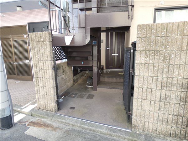 ＪＲ東海道本線 摩耶駅 徒歩8分 3階建 築30年の外観写真