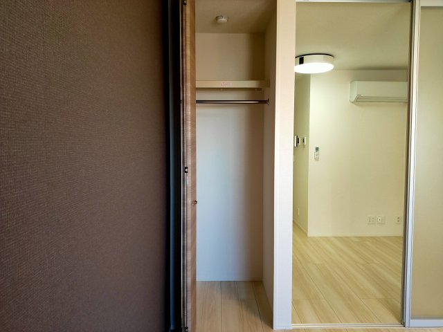 収納　写真は307号室のもの、同タイプです。