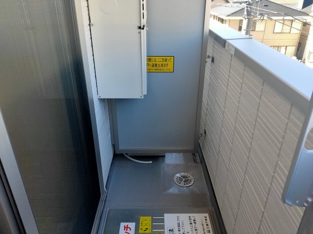 バルコニー　写真は307号室のもの、同タイプです。