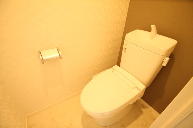 フォリア本郷のトイレ写真