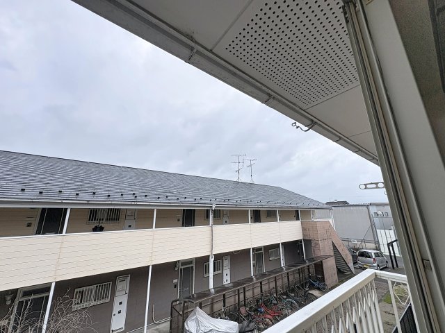 眺望　掲載写真は同型モデルを掲載しており実際のお部屋と仕様等が異な