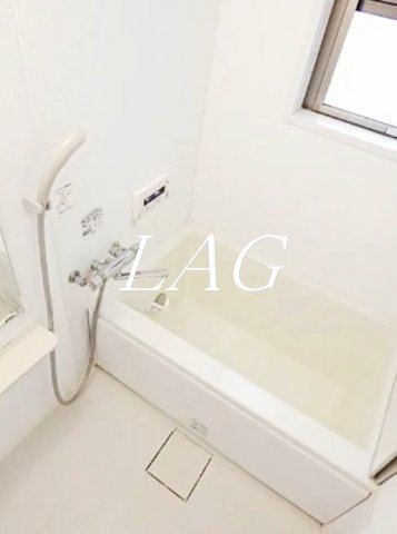 バス・シャワールーム　お風呂です。