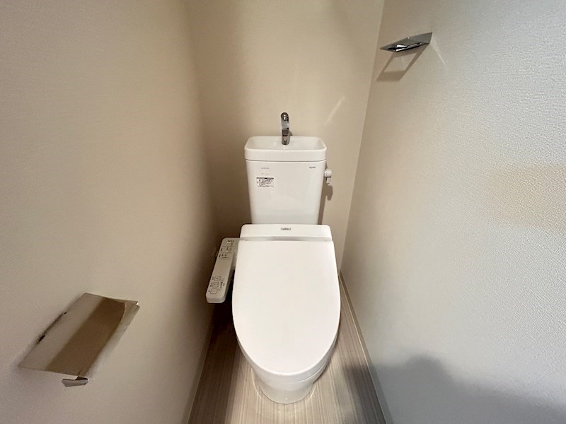 プレサンスKOBEグレンツのトイレ写真