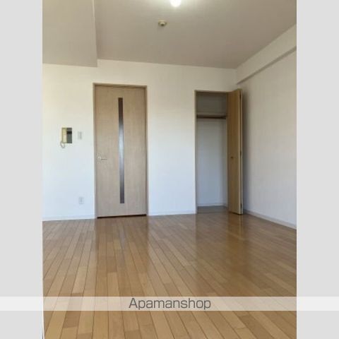 プライムアーバン門前仲町の居間写真