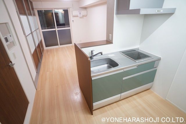 キッチン　※同タイプの部屋