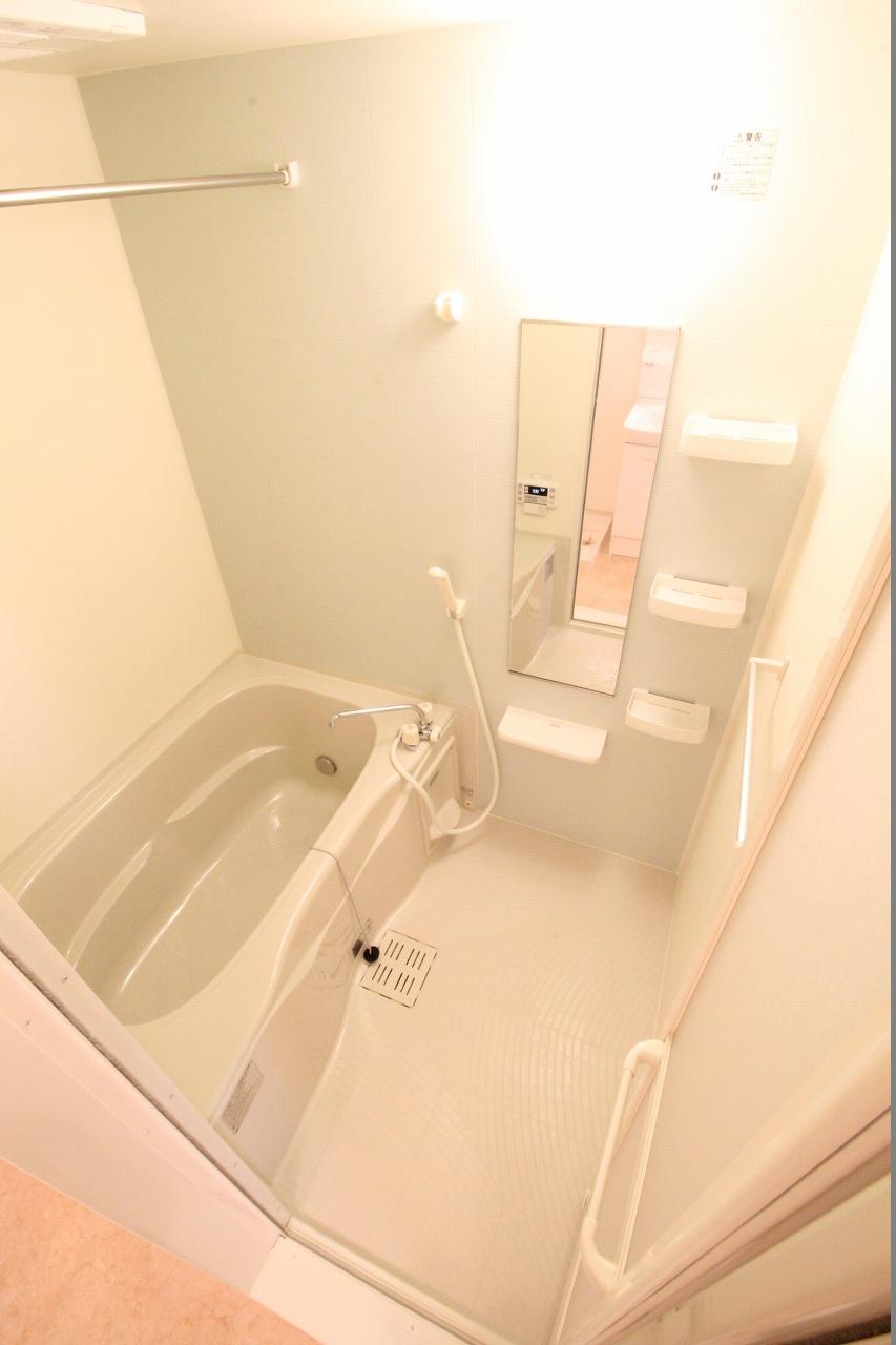 バス・シャワールーム　※お部屋により仕様が異なる場合があります※
