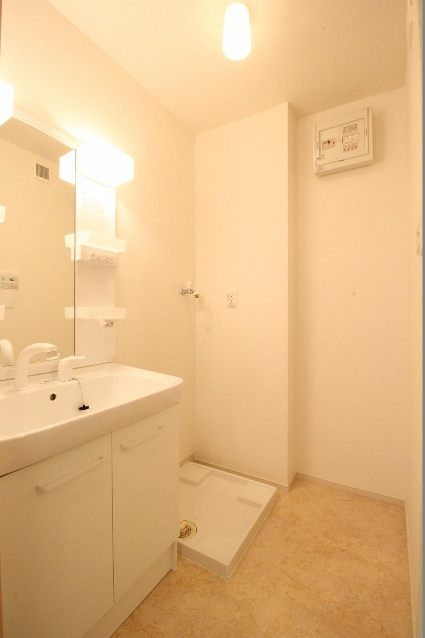 洗面設備　※お部屋により仕様が異なる場合があります※