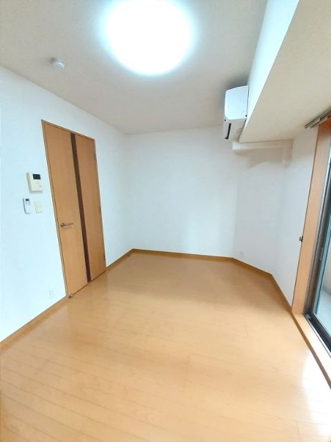 メゾン 上野屋の居間写真