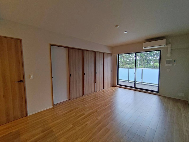 居室・リビング　※同物件　別部屋写真参照※