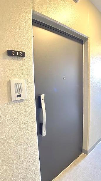 玄関　ダブルロック