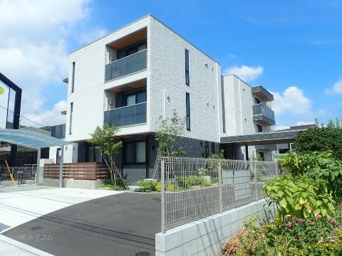 建物外観　外観写真（昼）