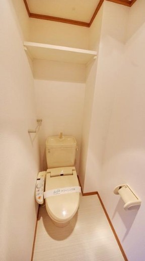 トイレ　※別部屋参考写真