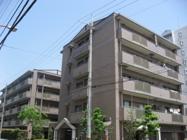 建物外観　オートロック付きで安心です！