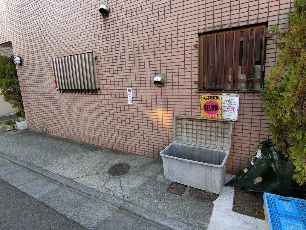 パステル小茂根の外観写真