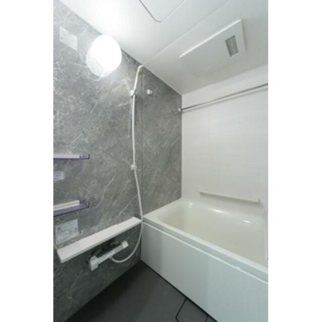 バス・シャワールーム　※写真は同タイプ住戸です。