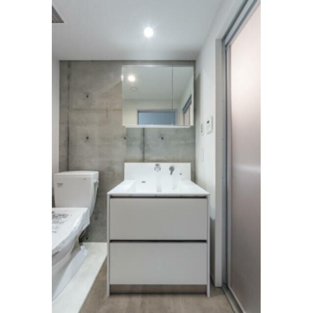 洗面設備　※写真は同タイプ住戸です。