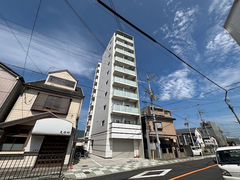InnocentCourt石山駅前の外観写真