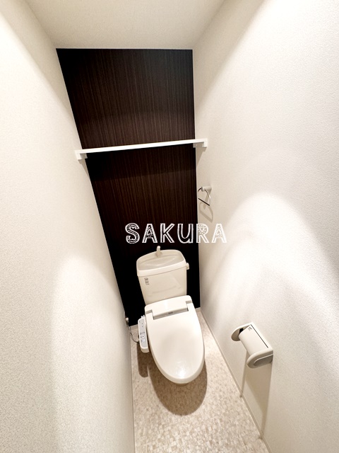 トイレ　嬉しい温水洗浄便座♪