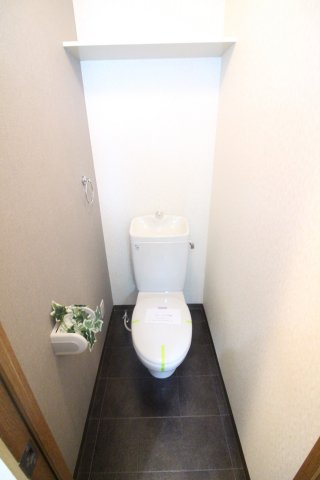 トイレ　※写真は４０１号室