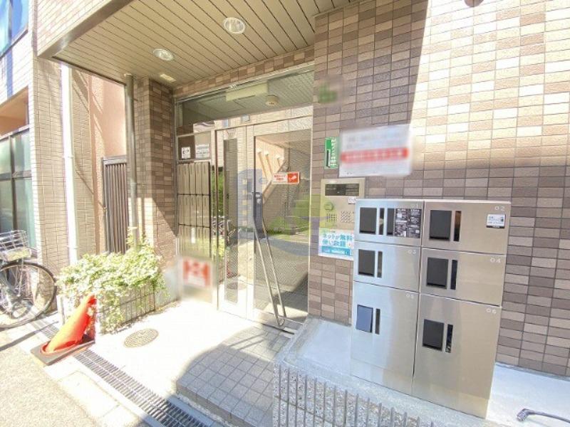 阪急京都線 上新庄駅 徒歩10分 4階建 築31年の外観写真