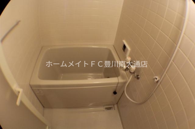 バス・シャワールーム　同型別部屋写真
