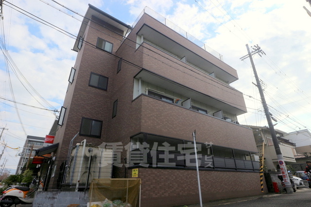 京都市伏見区竹田桶ノ井町のマンションの建物外観