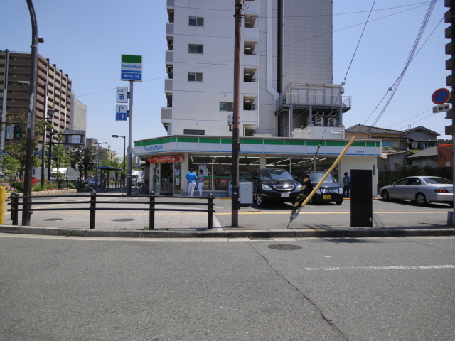 コンビニ　ファミリーマート京屋宿院店（コンビニ）まで253m