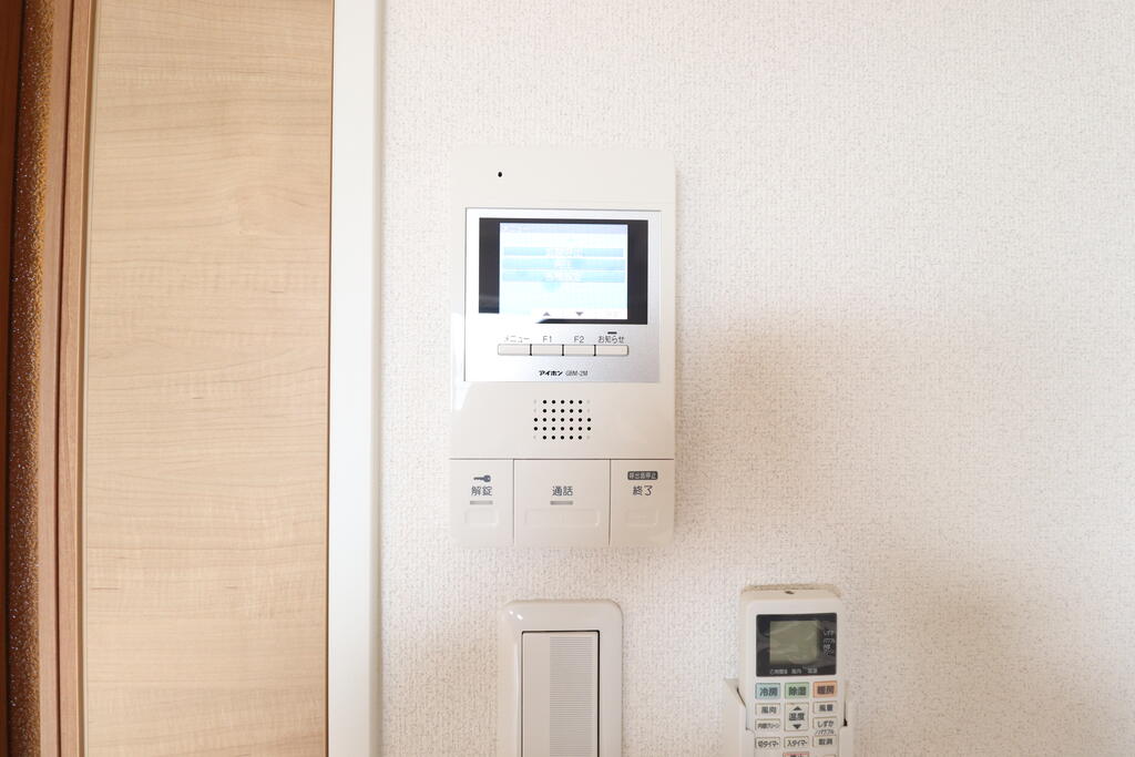 セキュリティ　TVモニター付きで安心のインターホン♪