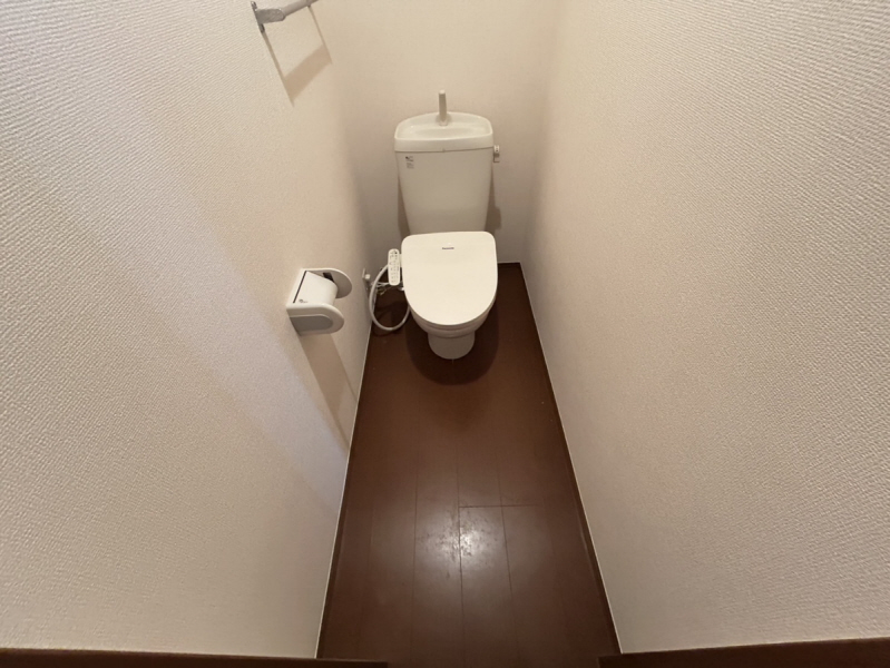 【ガーデンビレッジＣ棟のトイレ】