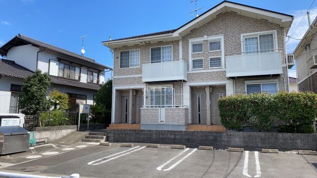 瀬戸内市長船町土師のアパートの建物外観