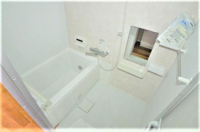 バス・シャワールーム　お風呂です
