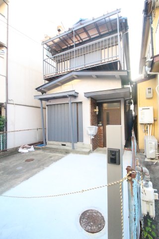 高垣町貸家の建物外観