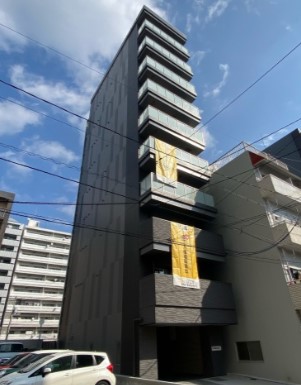 広島市中区鶴見町のマンションの建物外観