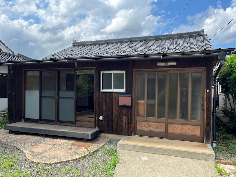 建物外観　※敷地内に駐車はできません