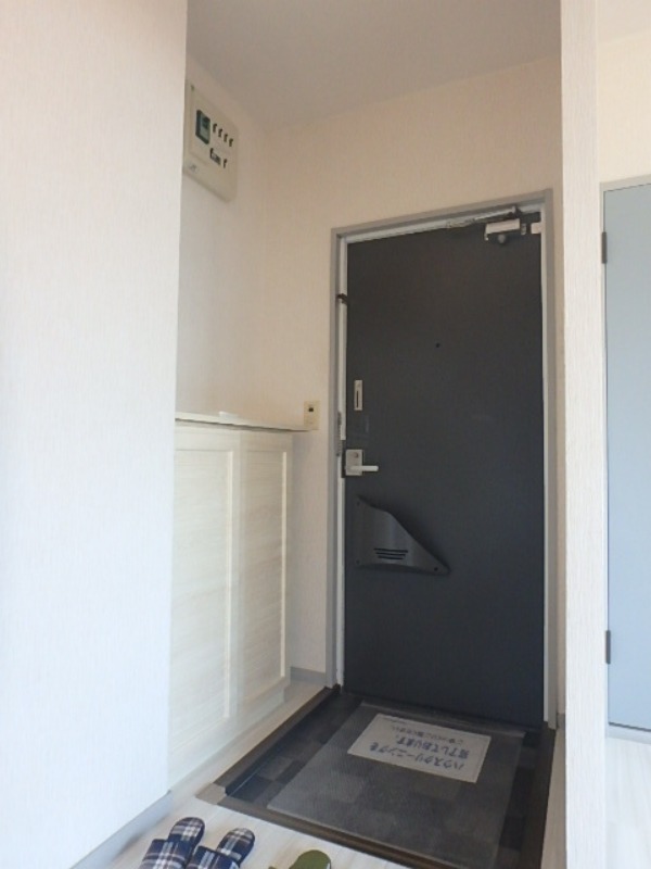 玄関　図面と現状に相違がある場合には現状を優先