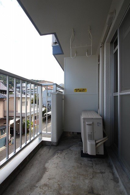 バルコニー　写真は別号室です。