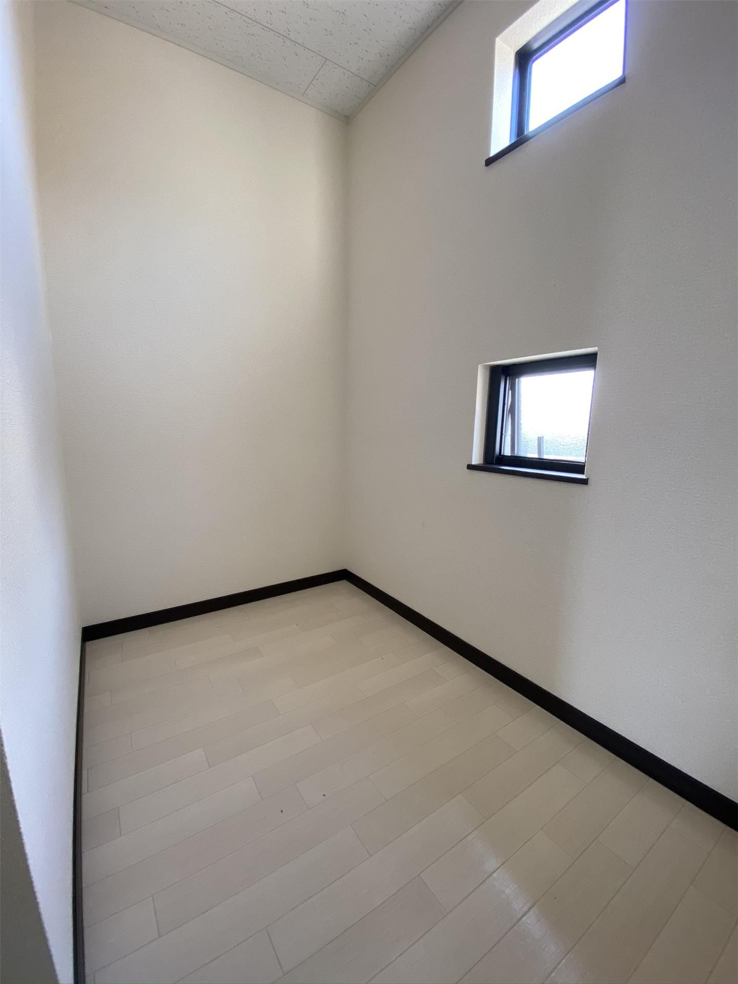 その他部屋・スペース　サービススペース　3帖